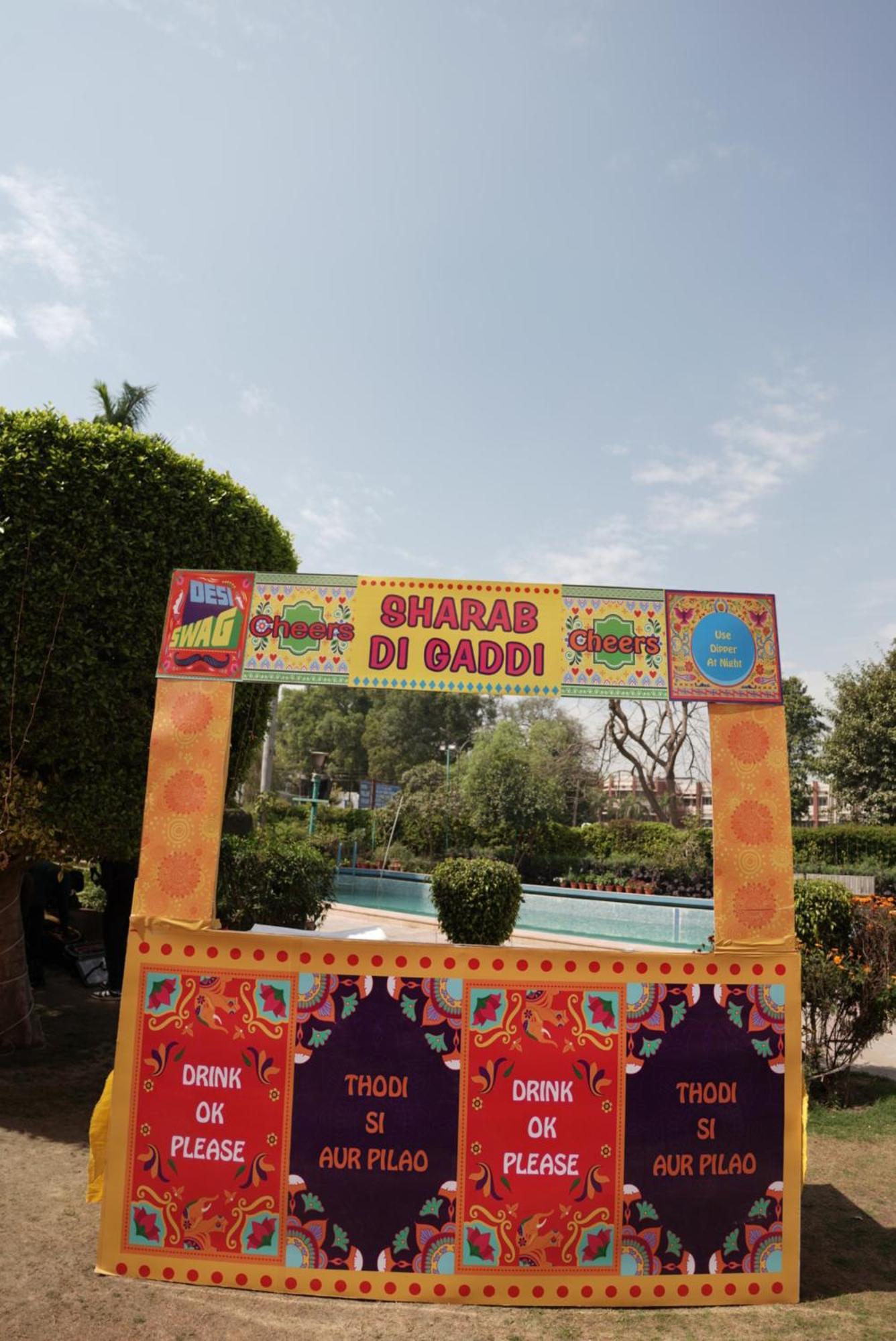 Goa Country Club Hotel Gurgaon Exterior photo